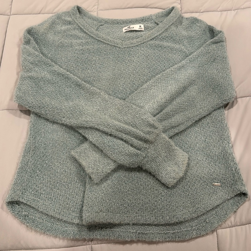 Hollister soft women’s top